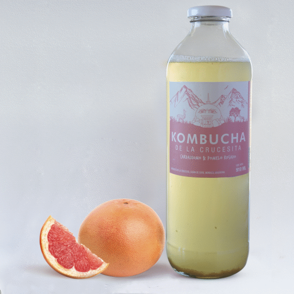 Kombucha de te verde y pomelo elaborada en Mendoza Argentina.